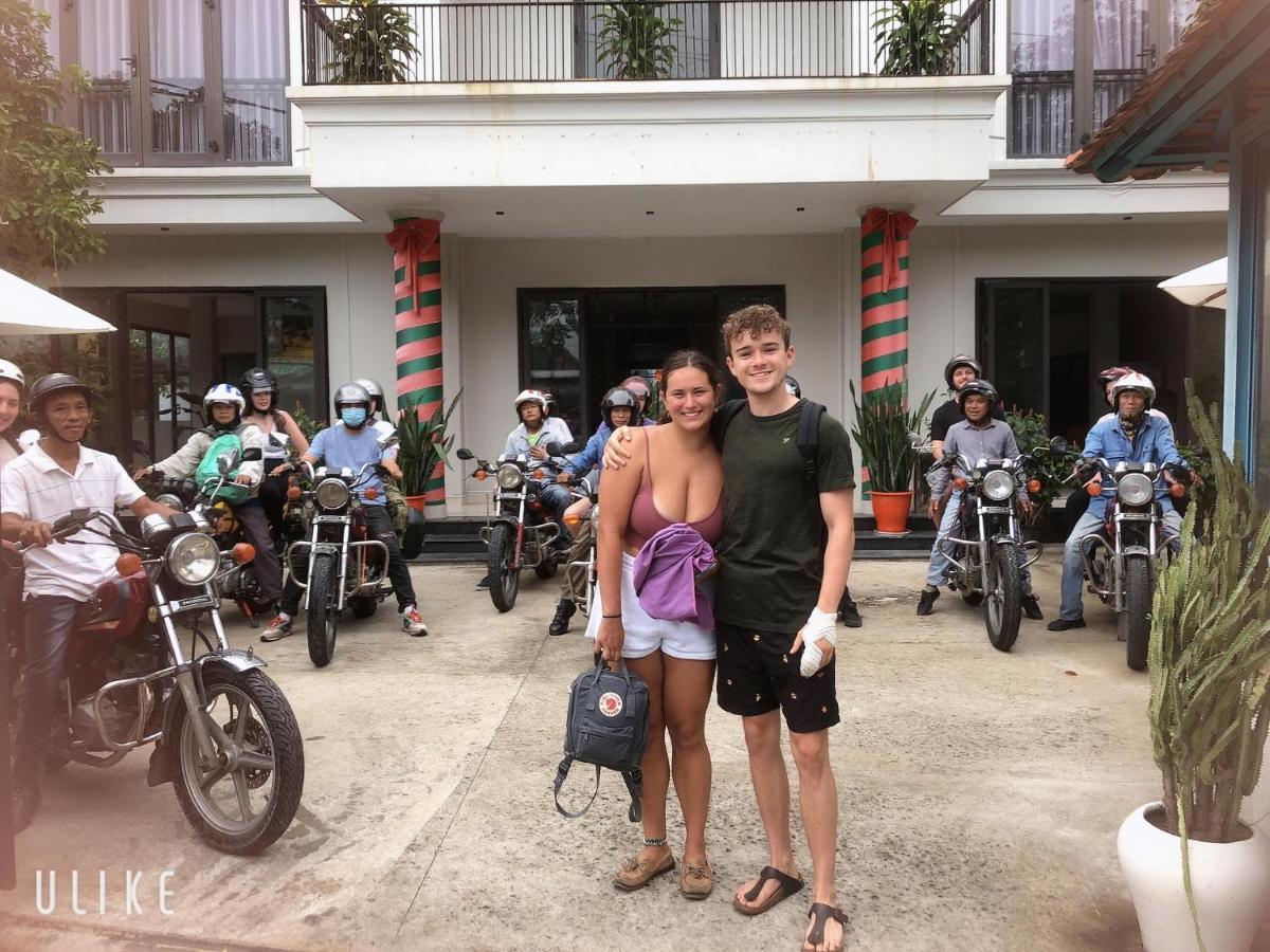 Bed Station Hostel & Pool Bar Hoi An " Former Sunflower" المظهر الخارجي الصورة