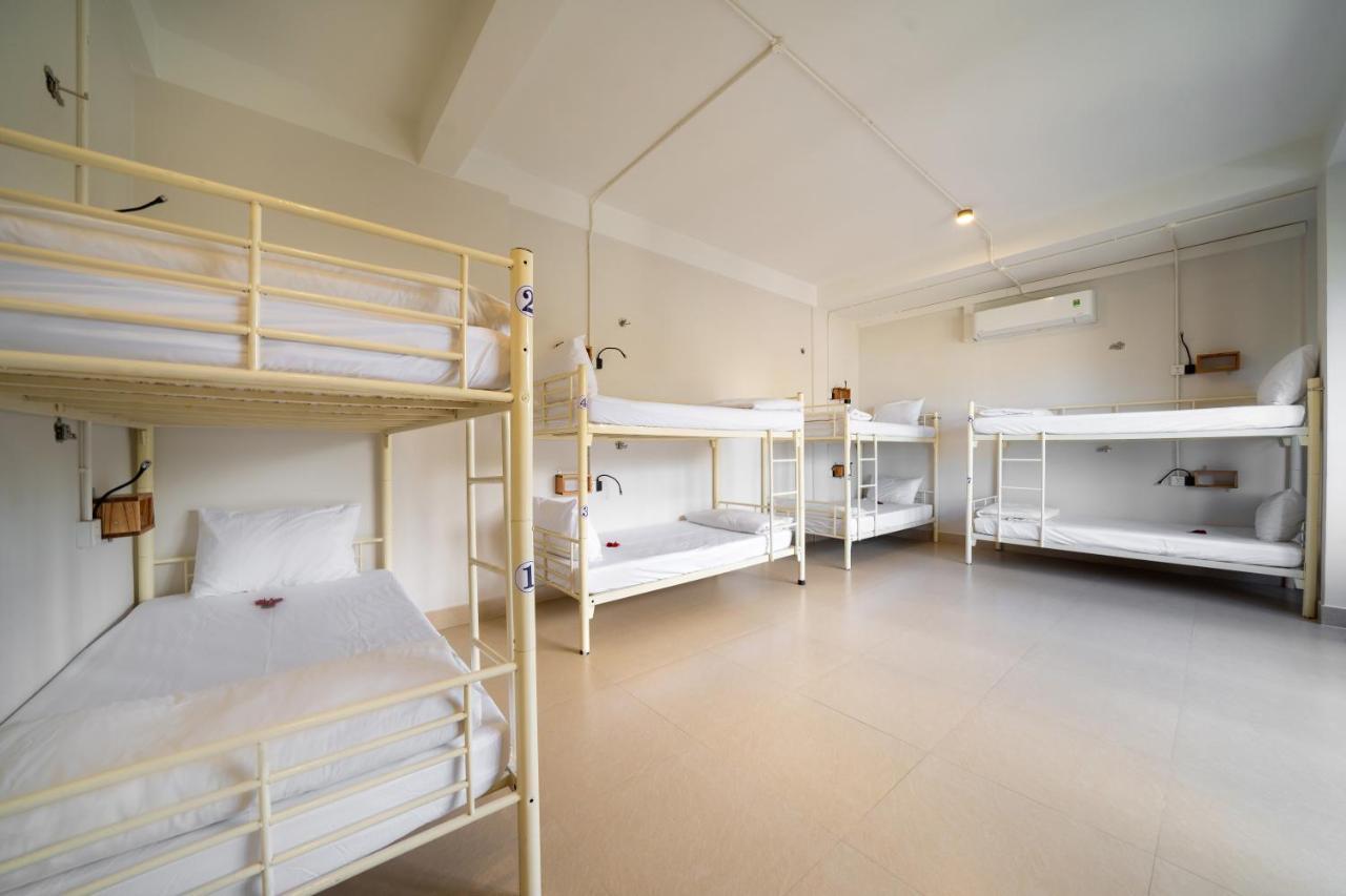 Bed Station Hostel & Pool Bar Hoi An " Former Sunflower" المظهر الخارجي الصورة